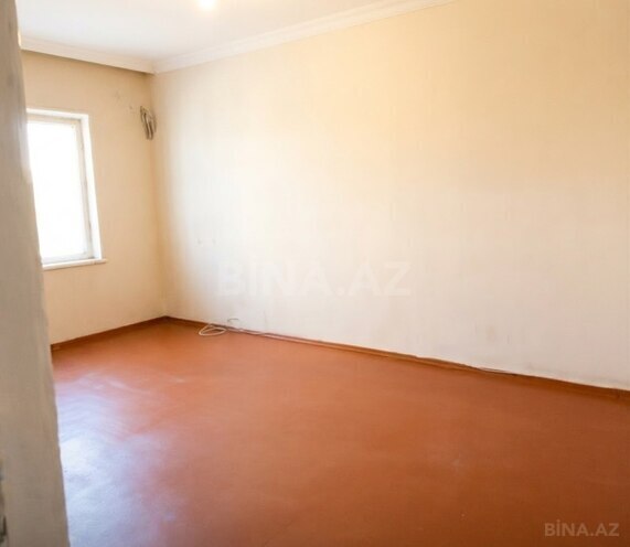 Satılır 4 otaqlı köhnə tikili 84.2 m², Xalqlar Dostluğu m., photo 1 from 6