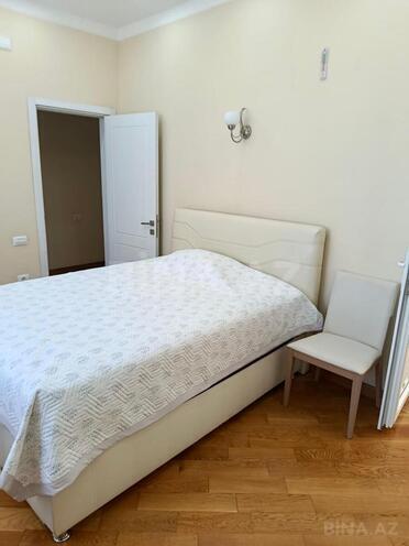Сдаётся 3-комн. новостройка 125 м², м. Элмляр Академиясы, photo 3 from 15