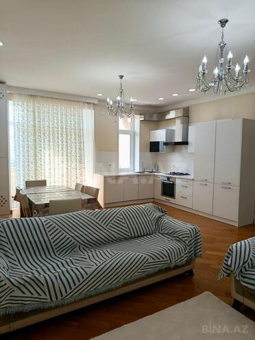 Сдаётся 3-комн. новостройка 125 м², м. Элмляр Академиясы, photo 9 from 15