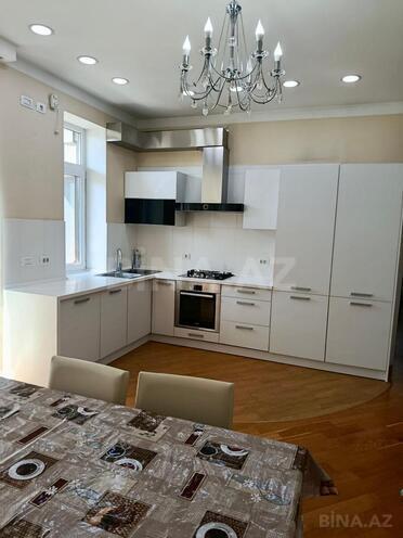 Сдаётся 3-комн. новостройка 125 м², м. Элмляр Академиясы, photo 11 from 15