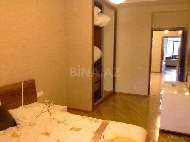 İcarəyə verilir 3 otaqlı yeni tikili 187 m², 28 May m., photo 9 from 17