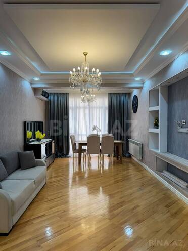 Сдаётся 4-комн. новостройка 155 м², м. Иншаатчылар, photo 1 from 25
