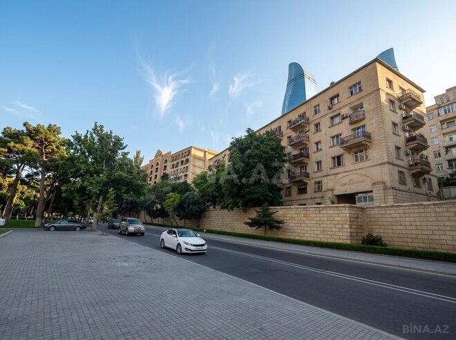 Satılır 1 otaqlı köhnə tikili 35 m², İçəri Şəhər m., photo 1 from 11