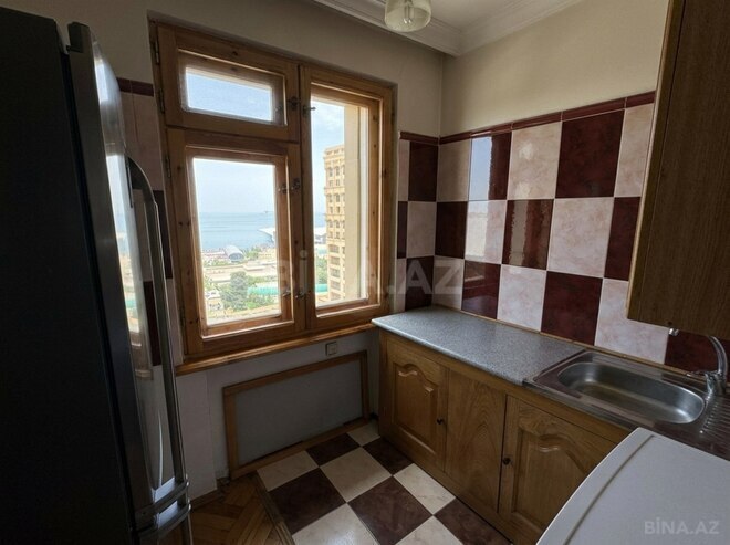 Satılır 1 otaqlı köhnə tikili 35 m², İçəri Şəhər m., photo 8 from 11