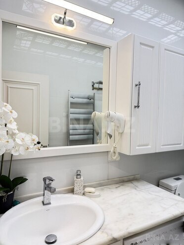 İcarəyə verilir 3 otaqlı yeni tikili 80 m², 28 May m., photo 17 from 20