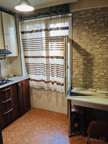 Продаётся 2-комн. вторичка 48 м², м. Элмляр Академиясы, photo 8 from 14