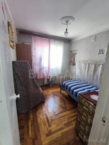 Satılır 3 otaqlı köhnə tikili 79 m², Xalqlar Dostluğu m., photo 1 from 9
