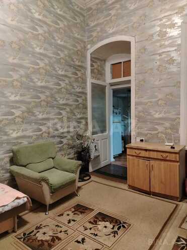 Satılır 2 otaqlı köhnə tikili 59 m², Sahil m., photo 3 from 10