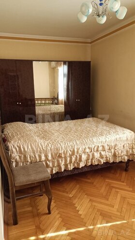 Satılır 2 otaqlı köhnə tikili 48 m², Qara Qarayev m., photo 5 from 13