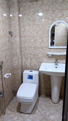 Satılır 2 otaqlı köhnə tikili 48 m², Qara Qarayev m., photo 10 from 13