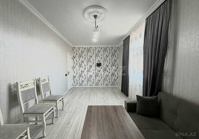 Продаётся 2-комн. вторичка 60 м², photo 1 from 13