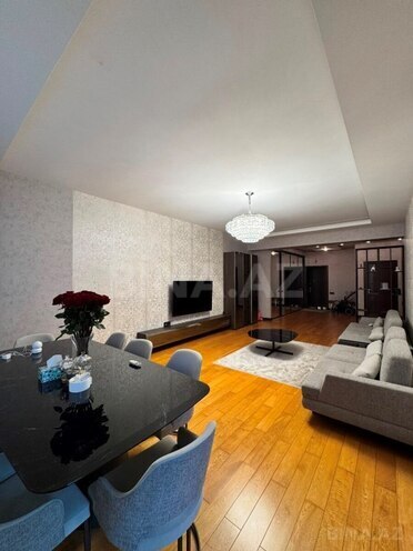 Продаётся 3-комн. новостройка 158 м², м. Элмляр Академиясы, photo 1 from 16