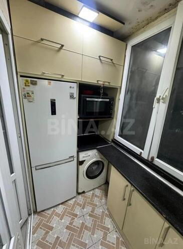 Продаётся 2-комн. вторичка 31 м², м. Иншаатчылар, photo 6 from 11