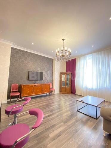 Сдаётся 2-комн. новостройка 90 м², м. Низами, photo 4 from 17