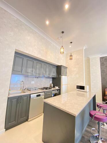 Сдаётся 2-комн. новостройка 90 м², м. Низами, photo 8 from 17