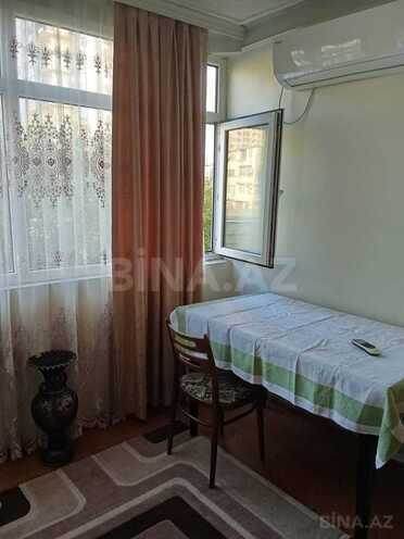 Продаётся 2-комн. вторичка 60 м², м. Элмляр Академиясы, photo 9 from 13