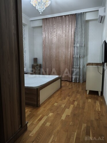 Сдаётся 3-комн. новостройка 105 м², м. Кара Караев, photo 9 from 14