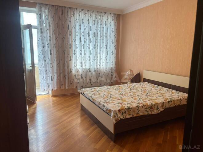 Сдаётся 3-комн. новостройка 126 м², Насиминский  р., photo 3 from 9