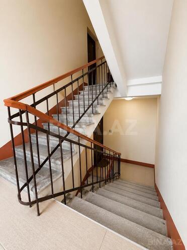 Satılır 2 otaqlı köhnə tikili 65 m², 28 May m., photo 15 from 19