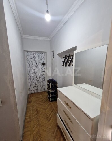 Продаётся 2-комн. вторичка 70 м², м. Иншаатчылар, photo 8 from 12