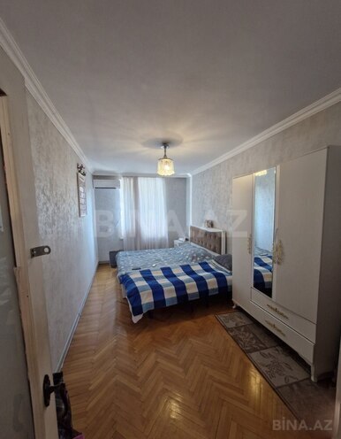 Продаётся 2-комн. вторичка 70 м², м. Иншаатчылар, photo 4 from 12