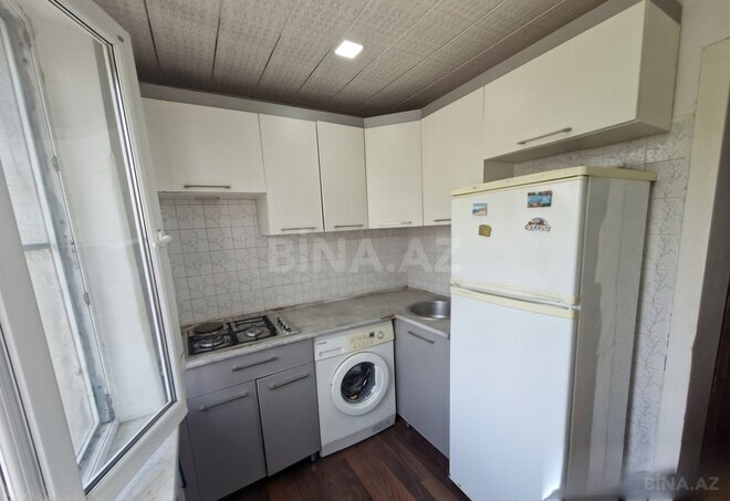 Продаётся 2-комн. вторичка 70 м², м. Иншаатчылар, photo 3 from 12