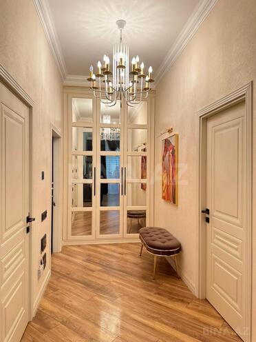 Satılır 2 otaqlı yeni tikili 72 m², 28 May m., photo 1 from 11