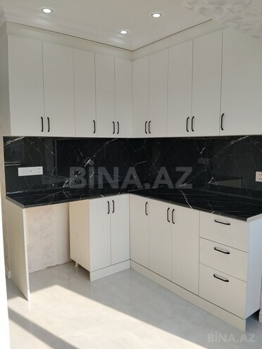 Продаётся 2-комн. вторичка 62 м², м. Ази Асланов, photo 9 from 14