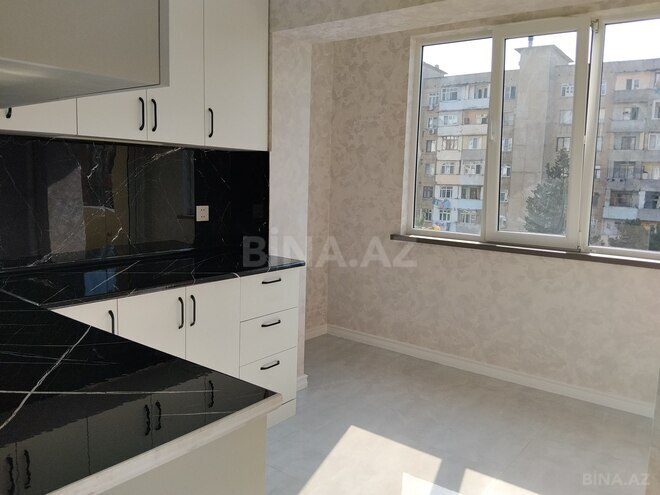 Продаётся 2-комн. вторичка 62 м², м. Ази Асланов, photo 8 from 14