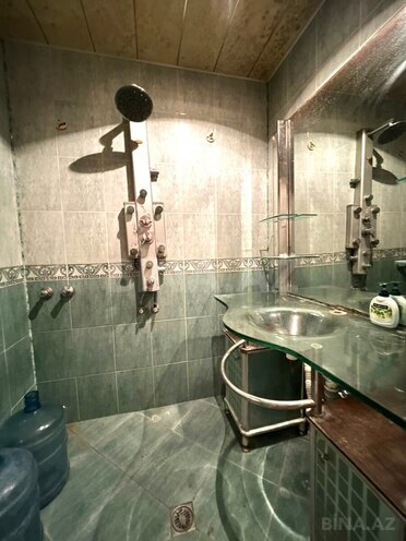 Продаётся 2-комн. вторичка 63 м², м. Гянджлик, photo 13 from 15