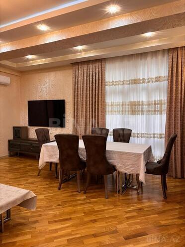 İcarəyə verilir 3 otaqlı yeni tikili 126 m², 8 Noyabr m., photo 3 from 18