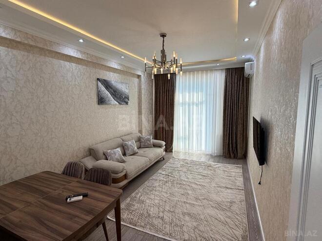 Продаётся 2-комн. новостройка 54 м², м. Гянджлик, photo 1 from 17