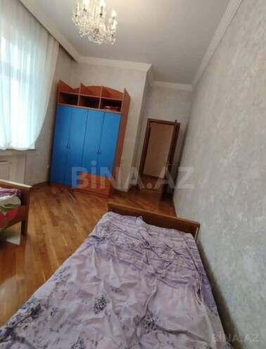 Сдаётся 3-комн. новостройка 135 м², Насиминский  р., photo 15 from 18