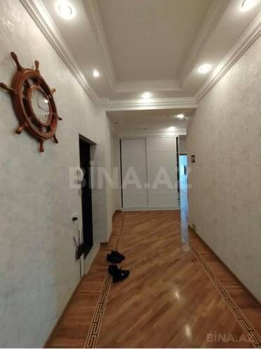 Сдаётся 3-комн. новостройка 135 м², Насиминский  р., photo 17 from 18