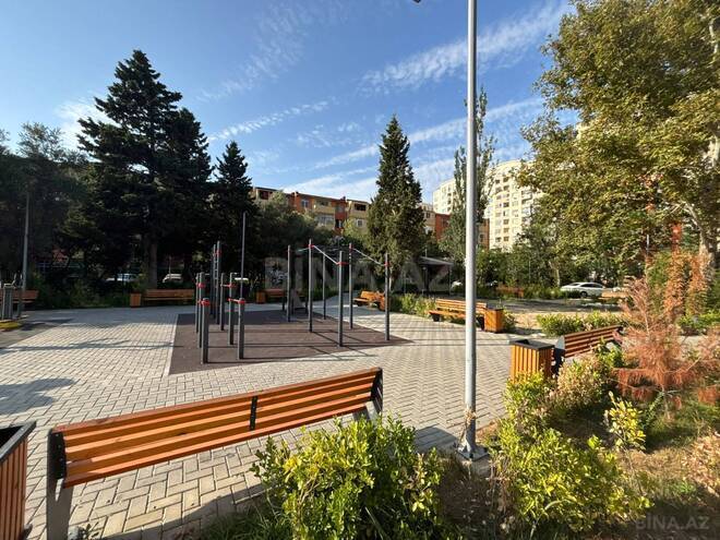 Продаётся 3-комн. вторичка 80 м², м. Нефтчиляр, photo 1 from 21