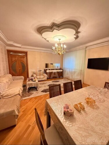Продаётся 3-комн. новостройка 138 м², м. Гянджлик, photo 1 from 15