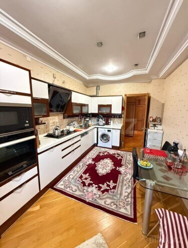 Продаётся 3-комн. новостройка 138 м², м. Гянджлик, photo 11 from 15
