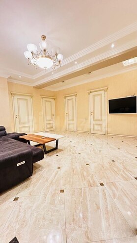 Продаётся 3-комн. новостройка 169 м², м. 8 ноября, photo 15 from 18