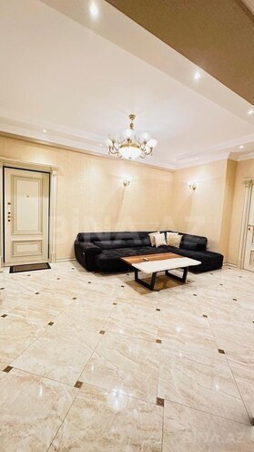 Продаётся 3-комн. новостройка 169 м², м. 8 ноября, photo 13 from 18