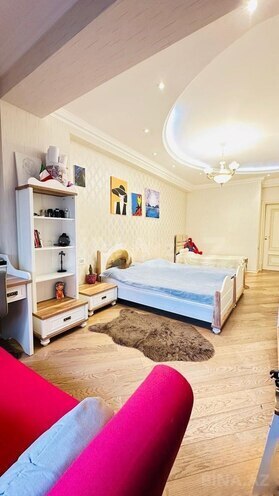 Продаётся 3-комн. новостройка 169 м², м. 8 ноября, photo 9 from 18