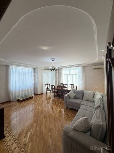 İcarəyə verilir 3 otaqlı yeni tikili 120 m², Gənclik m., photo 1 from 13