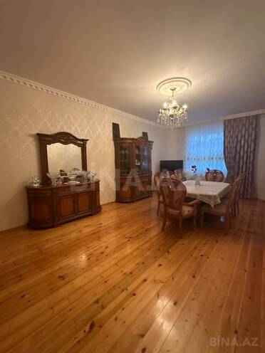 Satılır 9 otaqlı həyət evi/bağ evi 220 m², Binə q., photo 1 from 32