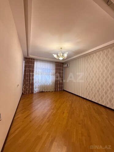 Satılır 3 otaqlı yeni tikili 130 m², İnşaatçılar m., photo 8 from 26