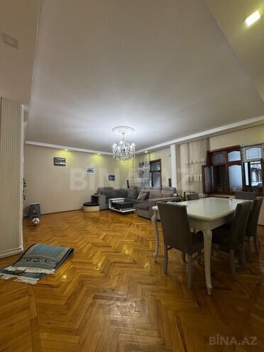 Продаётся 5-комн. вторичка 130 м², пос. Ени Ясамал, photo 1 from 13