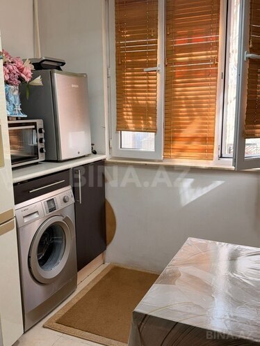 Satılır 2 otaqlı köhnə tikili 60 m², Nizami m., photo 7 from 11