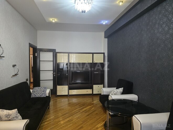 Сдаётся 3-комн. новостройка 130 м², м. Элмляр Академиясы, photo 1 from 16