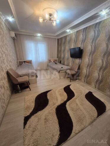 Продаётся 3-комн. вторичка 90 м², м. Азадлыг проспекти, photo 10 from 19