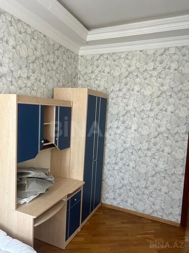 Сдаётся 3-комн. новостройка 130 м², Насиминский  р., photo 8 from 18