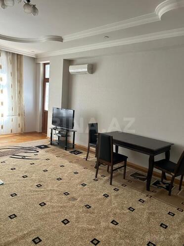 Сдаётся 3-комн. новостройка 130 м², Насиминский  р., photo 4 from 18