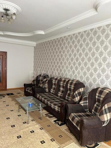 Сдаётся 3-комн. новостройка 130 м², Насиминский  р., photo 1 from 18